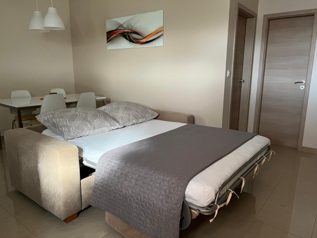 Apartmani Nina I Niko 乌格连 客房 照片